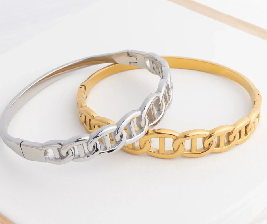 LUX Oval Chain Bangle Bracelet