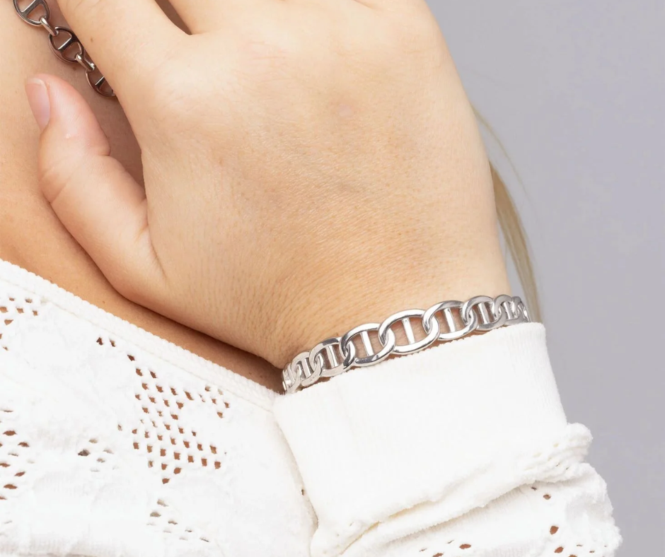 LUX Oval Chain Bangle Bracelet