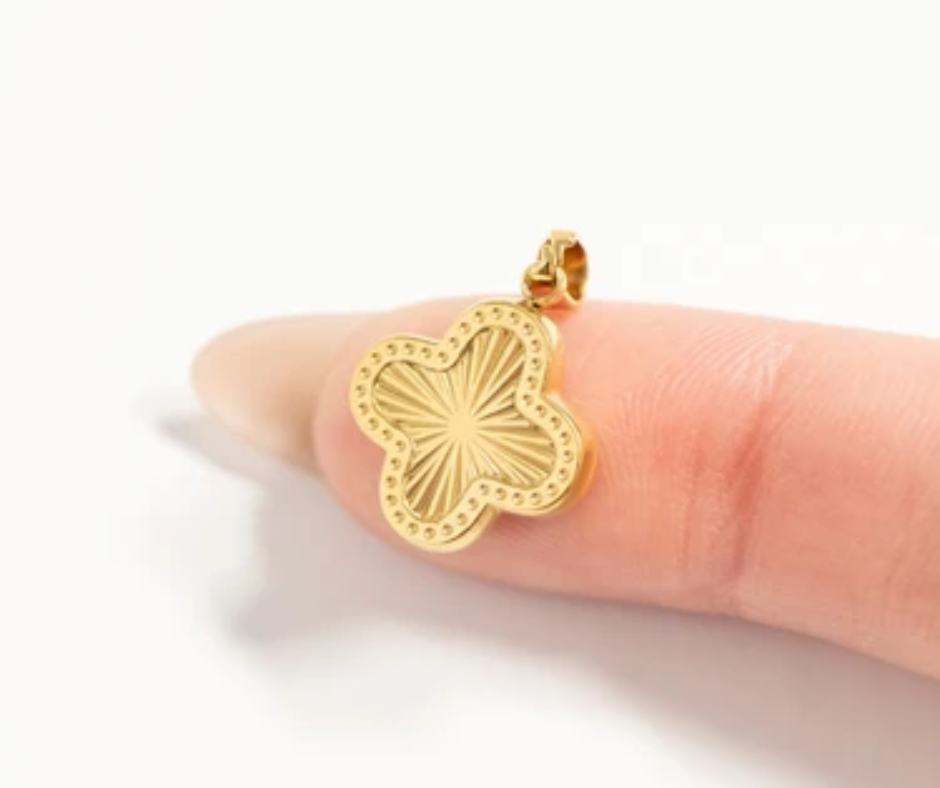 LUX Lucky Clover Charm Sunburst