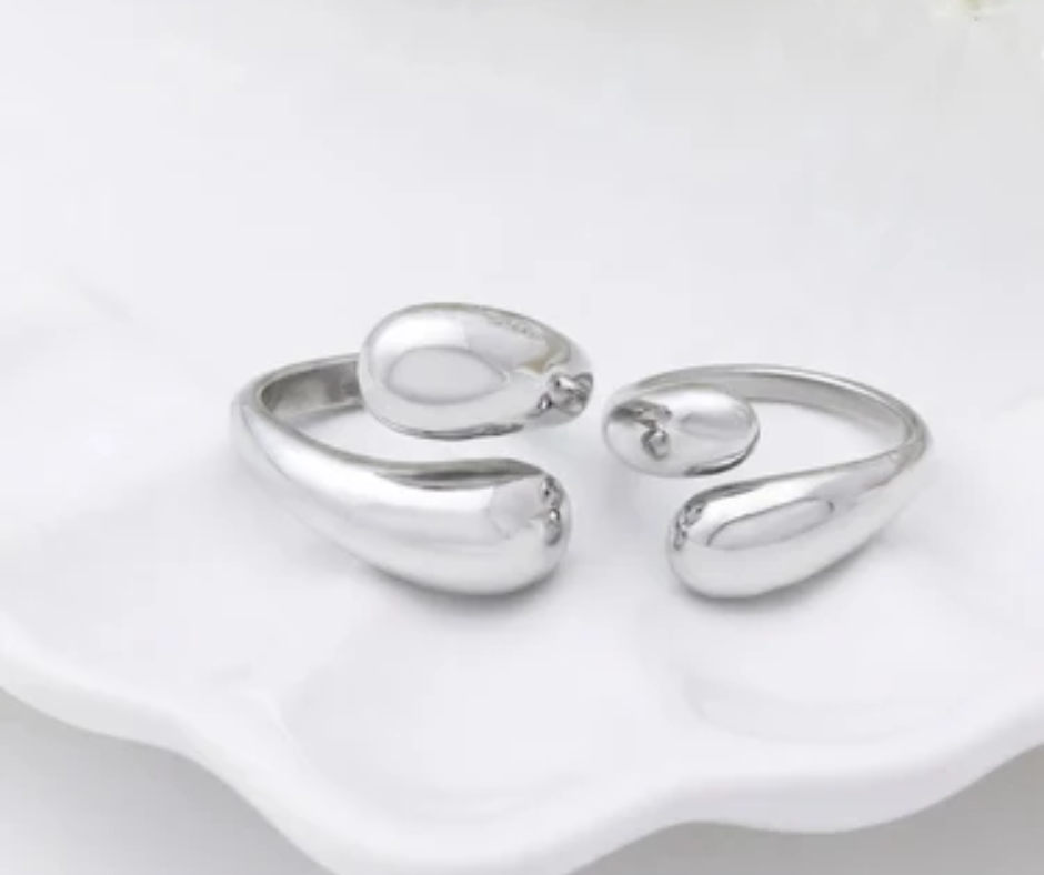 LUX Duo Drop Ring